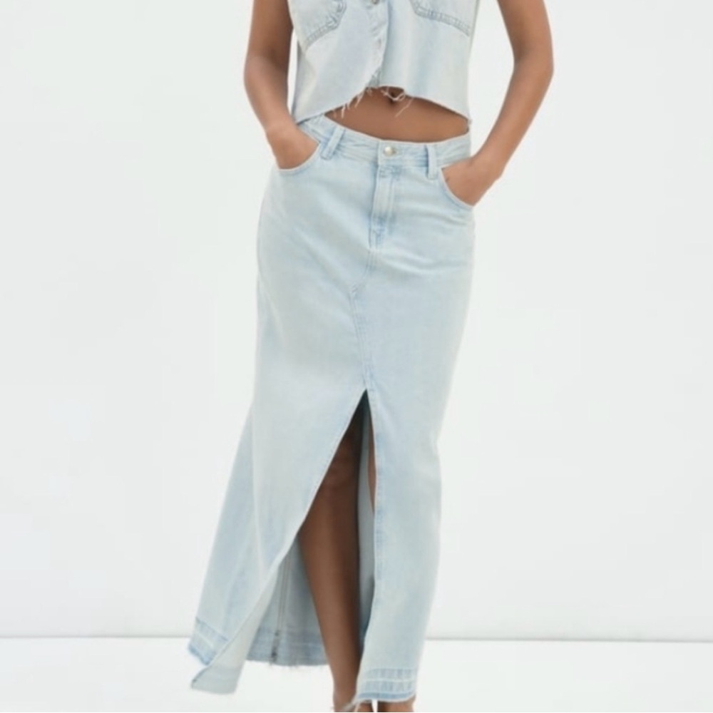 ZARA Denim Open-Slit Skirt